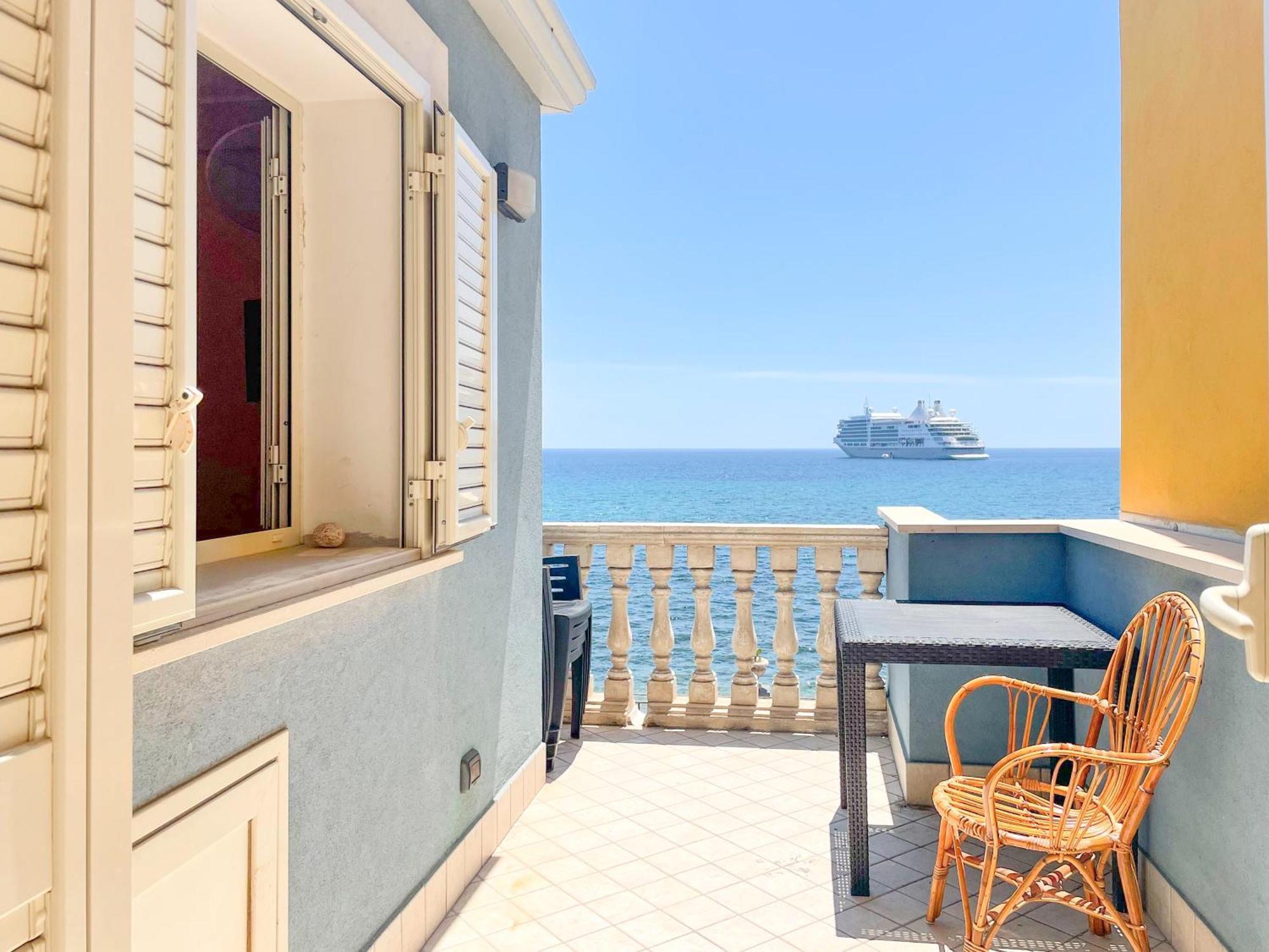 Maremare Apartments Giardini Naxos Exterior foto