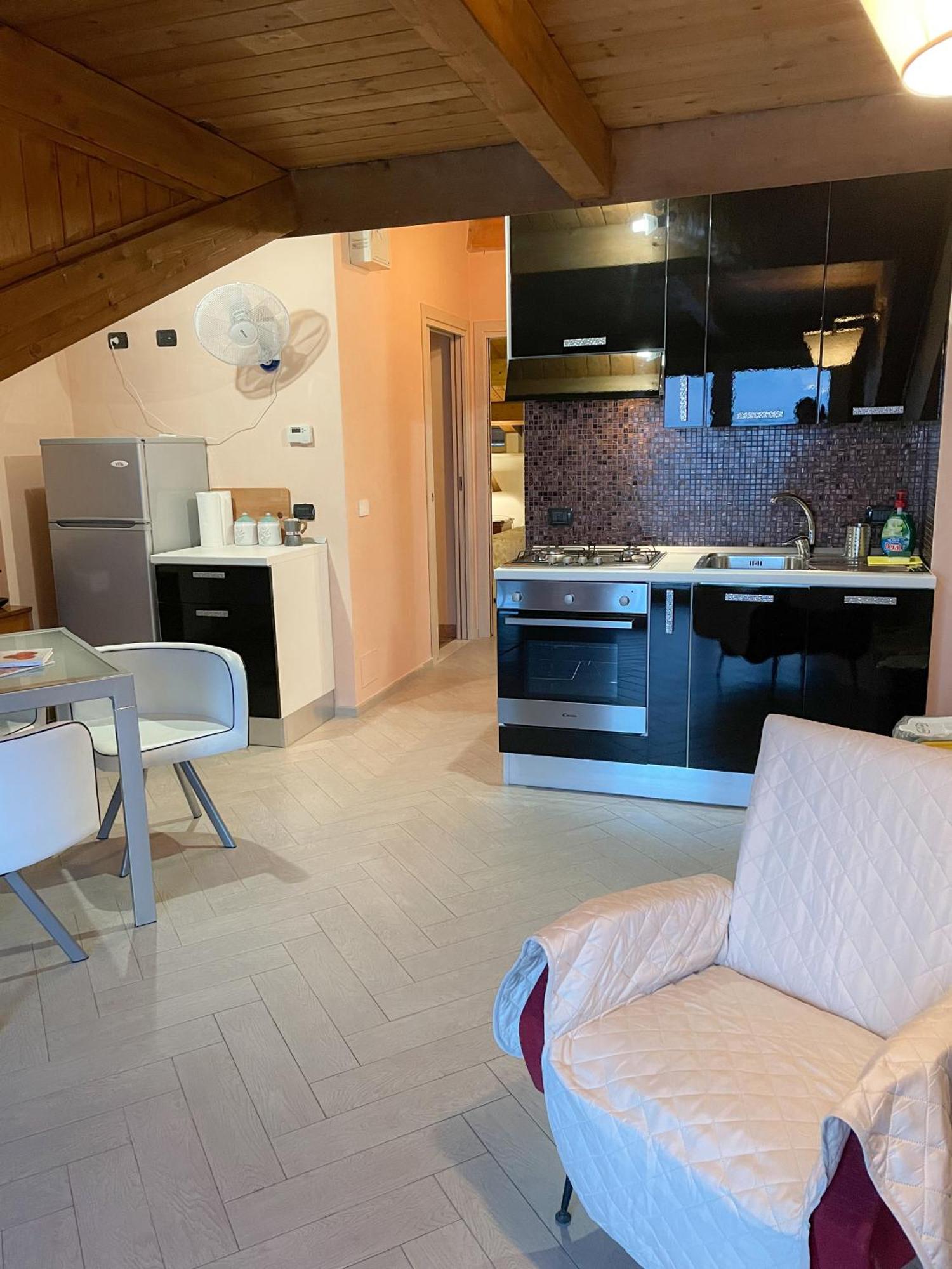 Maremare Apartments Giardini Naxos Exterior foto